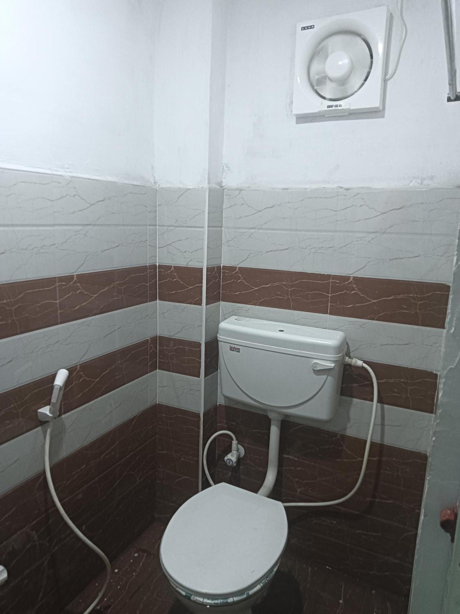 Отель Vmg Vinayaga Residency Тиручендур Экстерьер фото