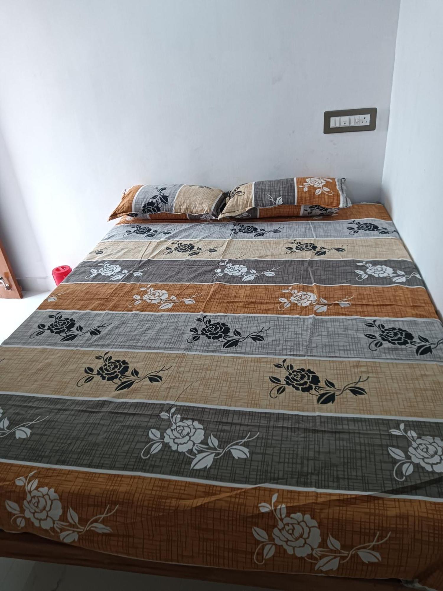 Отель Vmg Vinayaga Residency Тиручендур Экстерьер фото